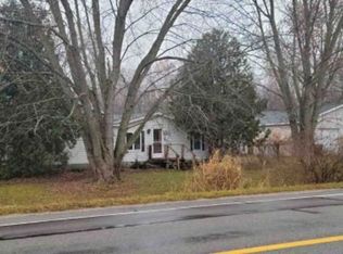 14221 Lincoln Lake Ave, Gowen, MI 49326