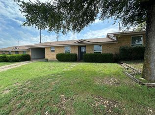 204 Karem Cir, Woodway, TX 76712