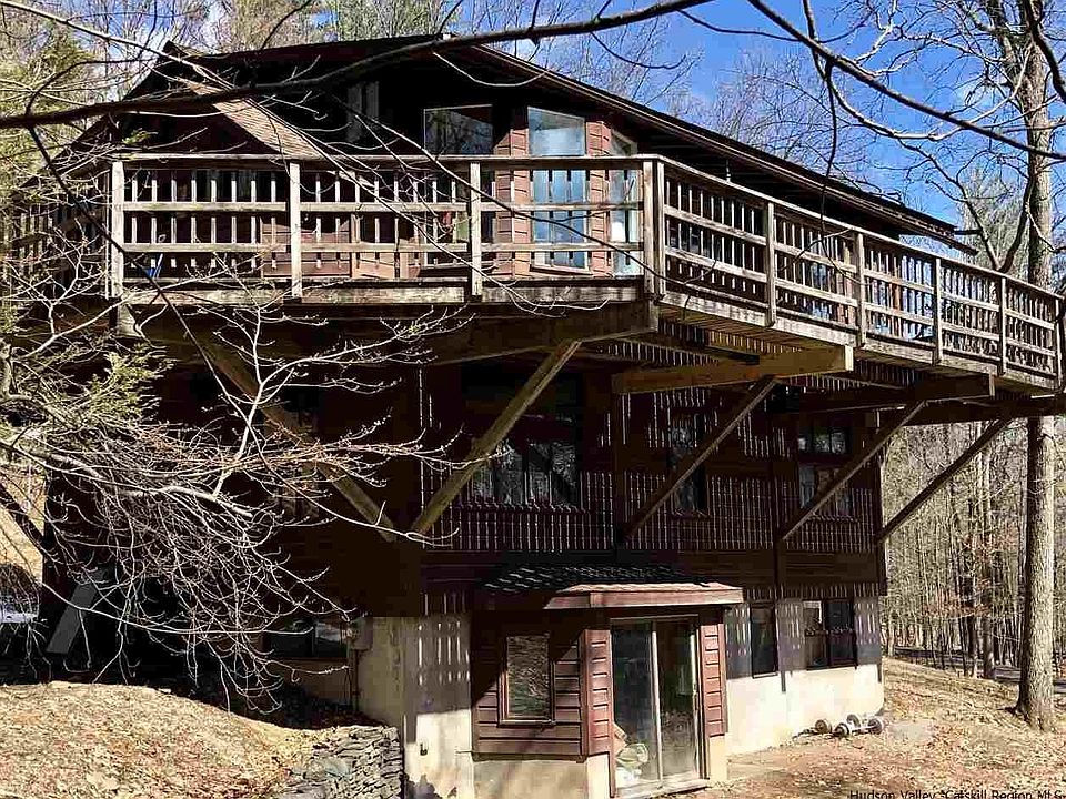 1st image of 35 W Byrdcliffe Rd