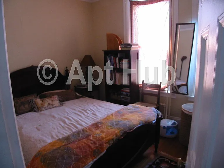 48 John F Kennedy St #U20 — Photo 2