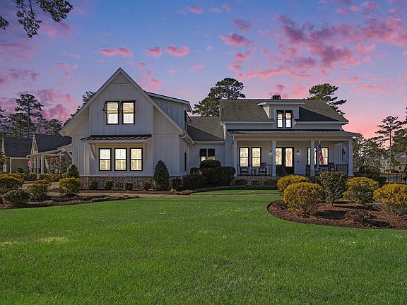 2nd image of 20 Pigeon Forge Ct.