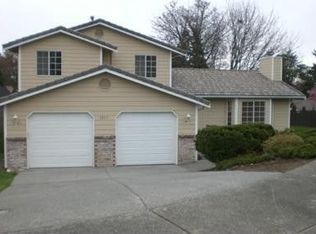 1917 Dumas Cir NE, Tacoma, WA 98422