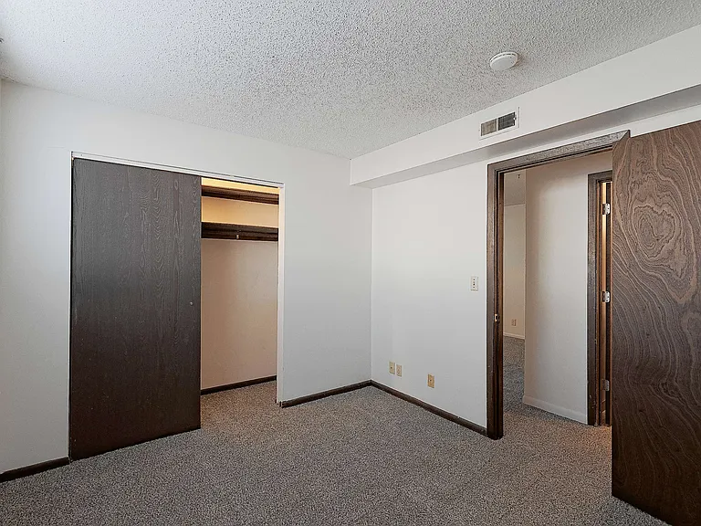 1149 E St #1 — Photo 7