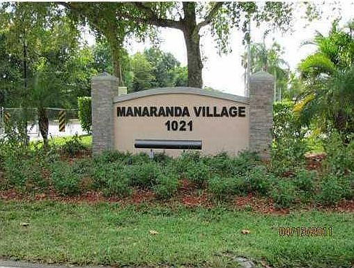 4th image of 1021 Mockingbird Ln APT 409