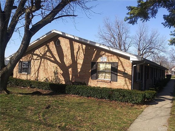 2nd image of 2271 Hepburn Ave