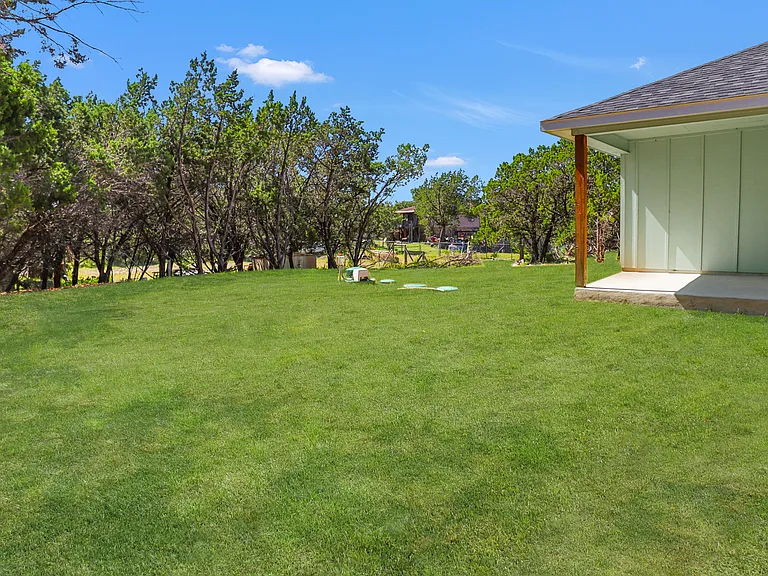 1416 Skyline Hls — Photo 24