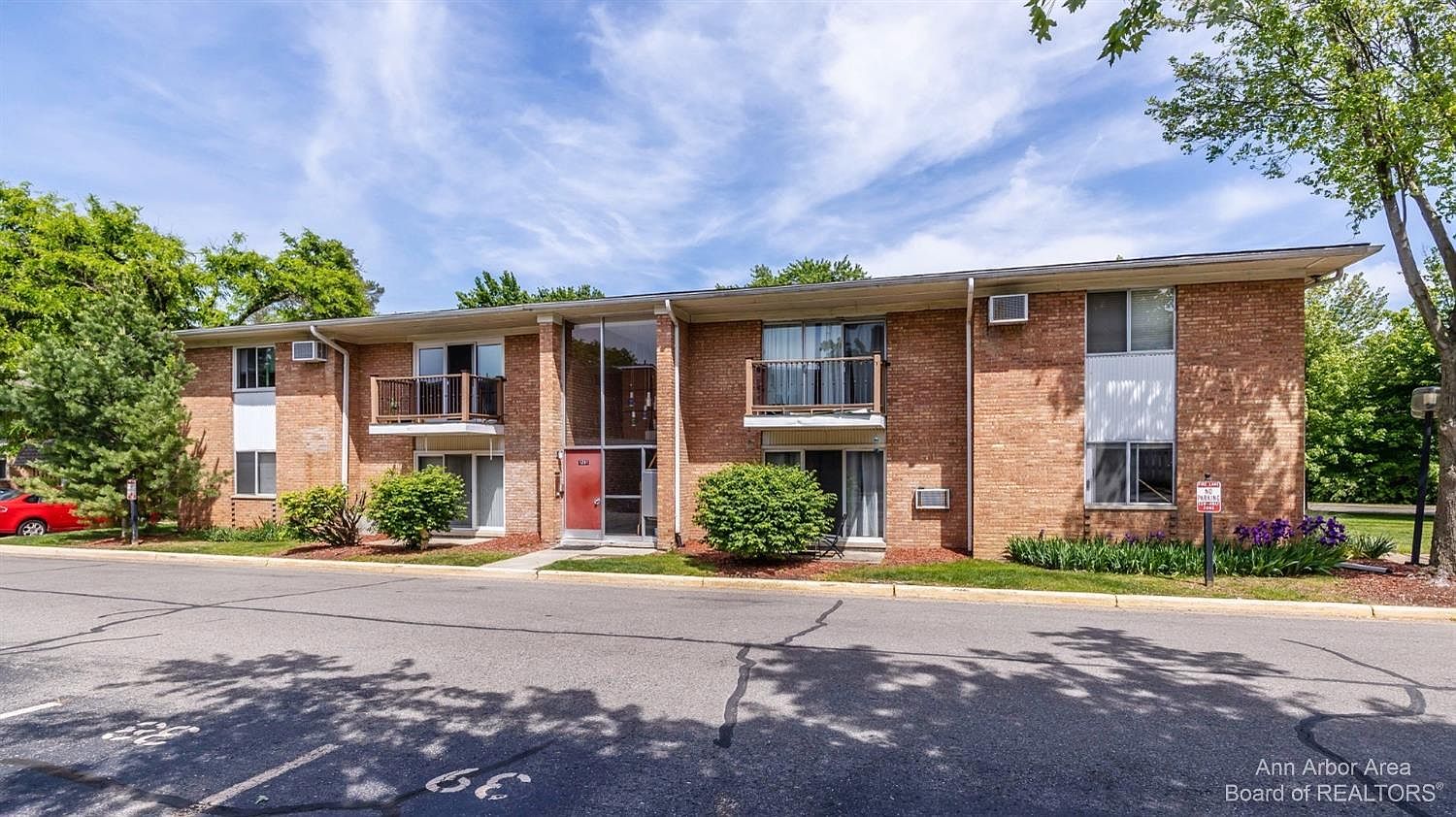 1201 Island Dr APT 104, Ann Arbor, MI 48105 MLS 3294445 Zillow