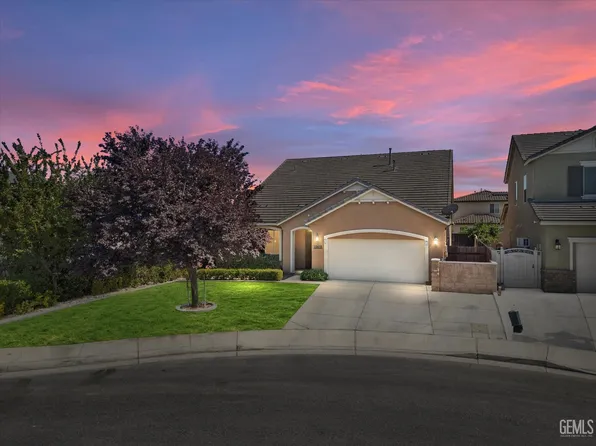 10413 Sirretta Peak Pl, Bakersfield, CA 93311