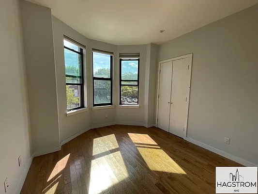 Rented by Hagstrom Management Inc | media 30