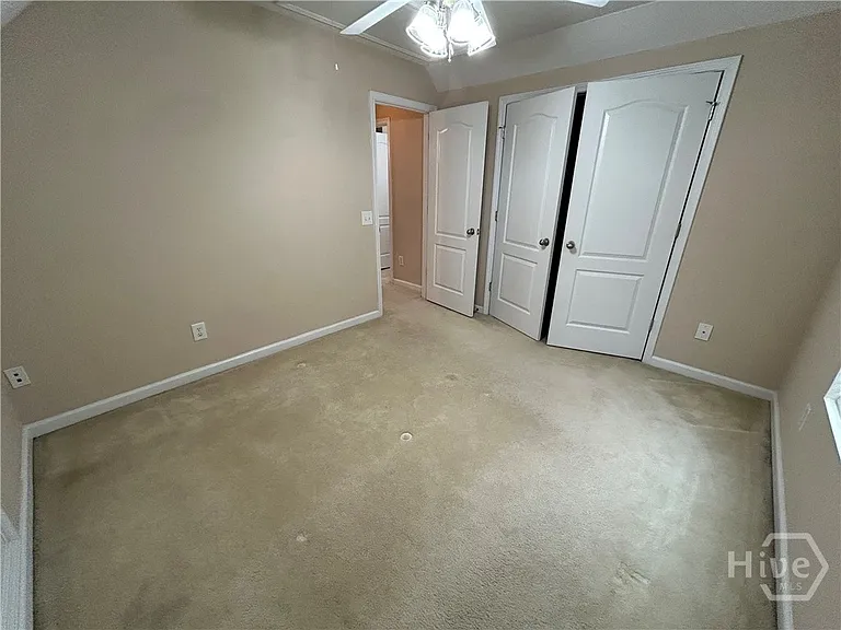 197 Bridgewater Cir — Photo 14