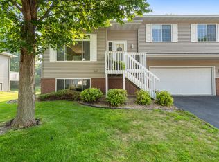 1403 Constitutional Dr, Northfield, MN 55057