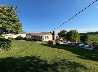 462 Jonestown Mount Liberty Rd, Philippi, WV 26416