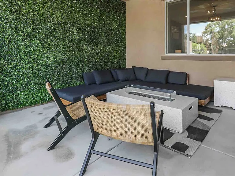 Burnette Dr — Photo 19