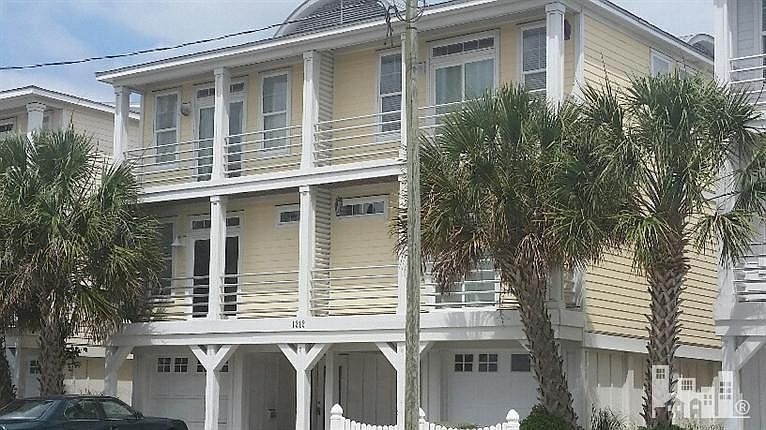 2nd image of 1212 N Fort Fisher Boulevard #A