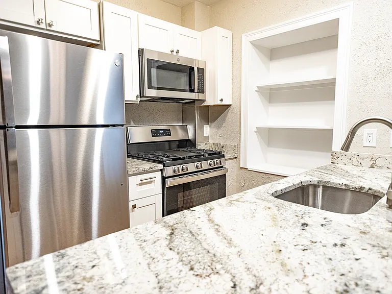 32 Shurtleff St #2 — Photo 2