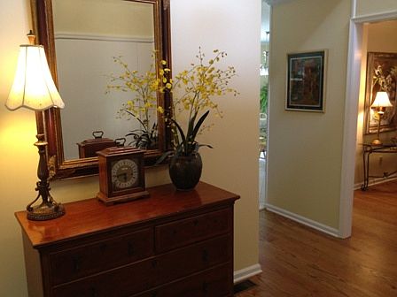 2nd image of 103 Nellwood Cir