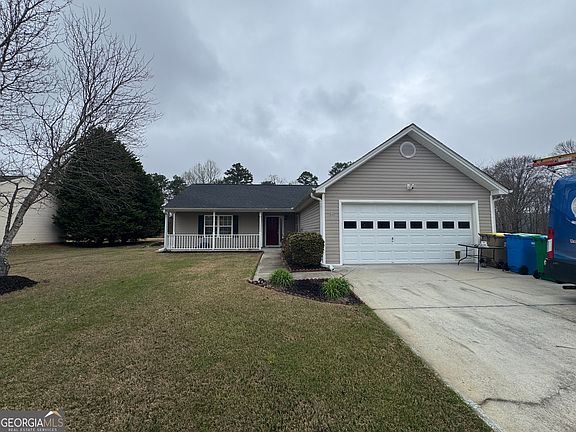 2nd image of 1003 Rolling Ridge Ln