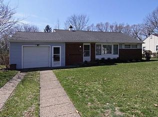 5 Holly Dr, West Deptford, NJ 08096