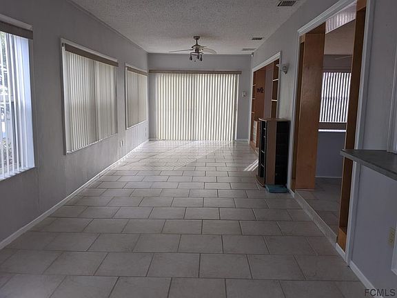 3rd image of 12 Flamingo Dr