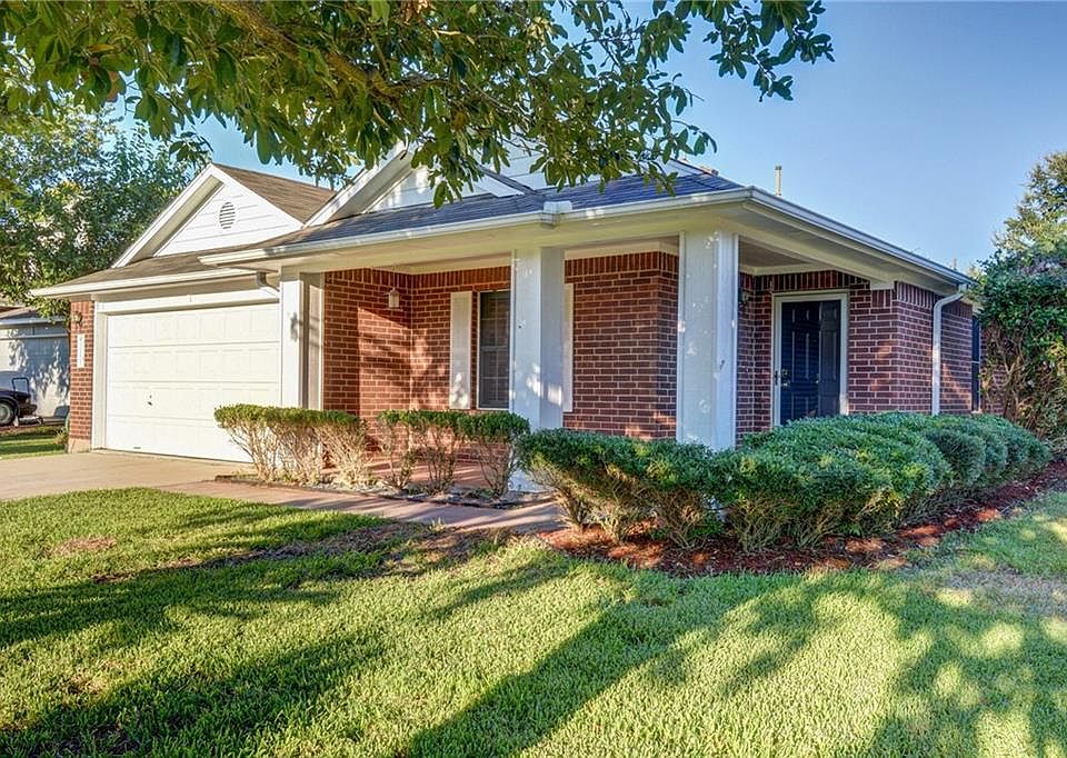 1st image of 234 Jennifer Ln