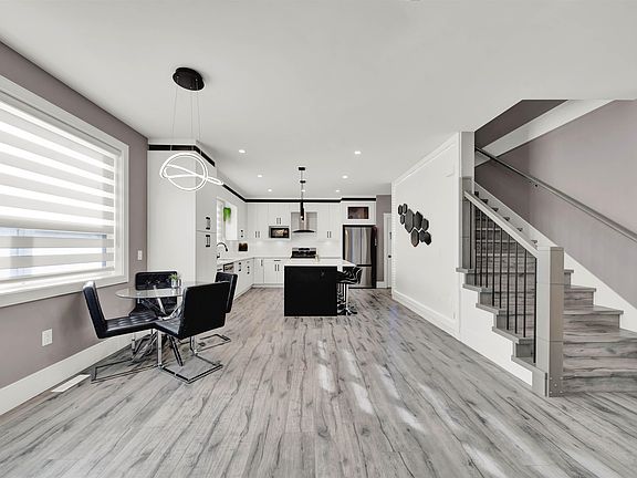 4th image of 4217 Old Clayburn Rd #38