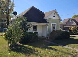 411 E Columbia St, Flora, IN 46929