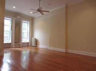 302 Lafayette Ave APT 1, Brooklyn, NY 11238