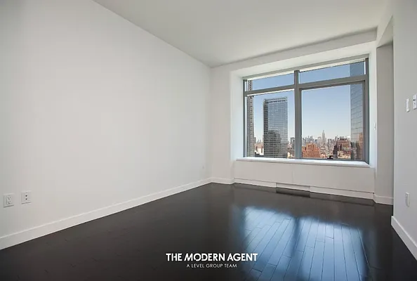 Rented by Level Group | media 6