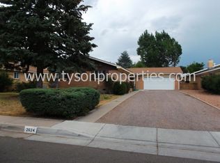 2624 Vermont St NE, Albuquerque, NM 87110