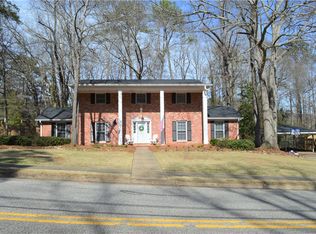 1211 Old Mill Rd, Auburn, AL 36830