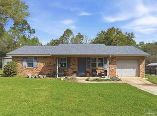 620 Eden Ln, Cantonment, FL 32533