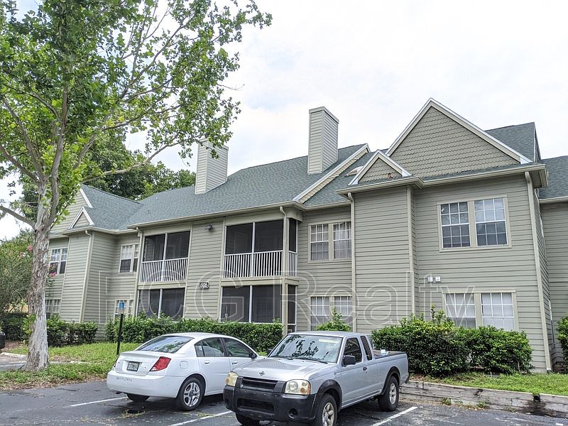 1st image of 6124 Westgate Dr APT 101