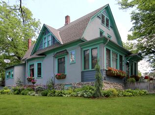 8599 Wildwood Ave, Saint Bonifacius, MN 55375