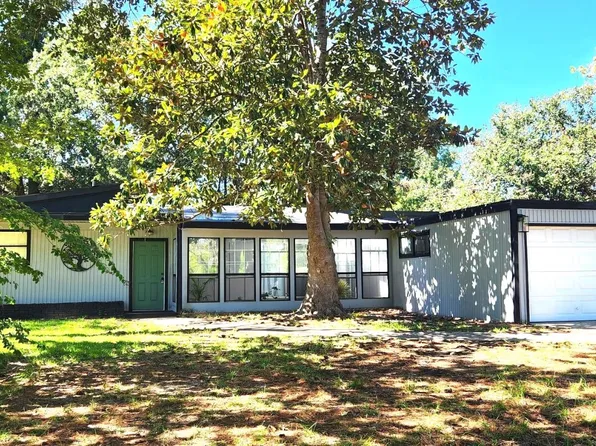 509 N Richardson St, Grand Saline, TX 75140