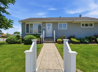 757 Anderson Avenue, Franklin Square, NY 11010