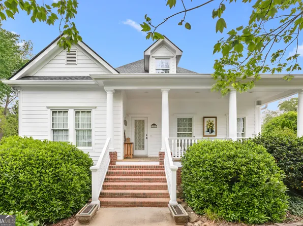 240 N Church St, Winterville, GA 30683