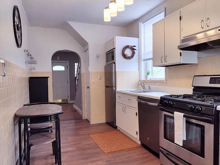 5915 Arsenal St — Photo 6
