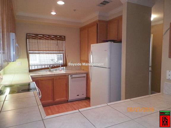 4th image of 852 Diablo Ave APT 208