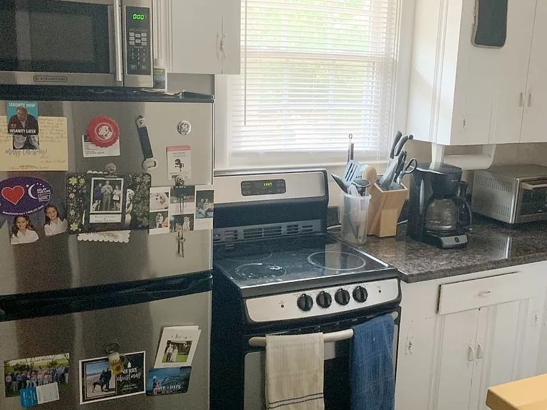 1421 Shirley St #8 — Photo 3