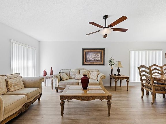 5th image of 115 N WEATHERSFIELD AVENUE