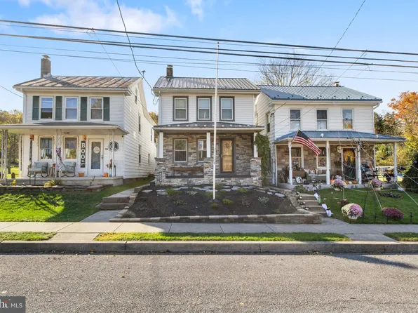 224 S York St, Etters, PA 17319