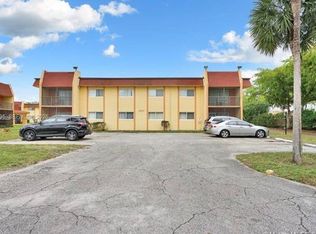 2960 NW 55th Ave APT 2D, Fort Lauderdale, FL 33313
