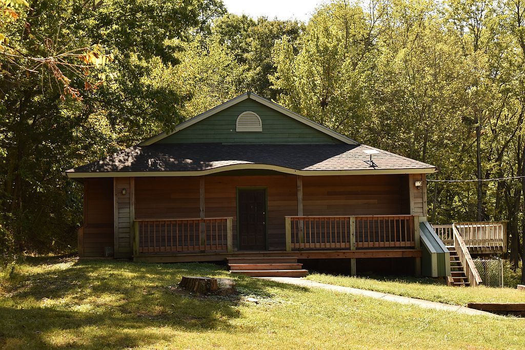 1061 N 1750th Rd - Property Image