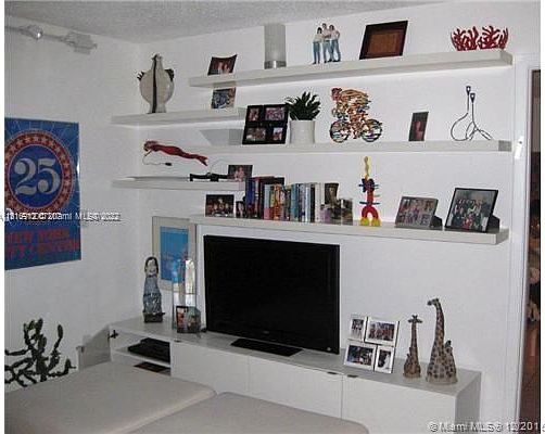 2nd image of 899 West Ave APT 4F