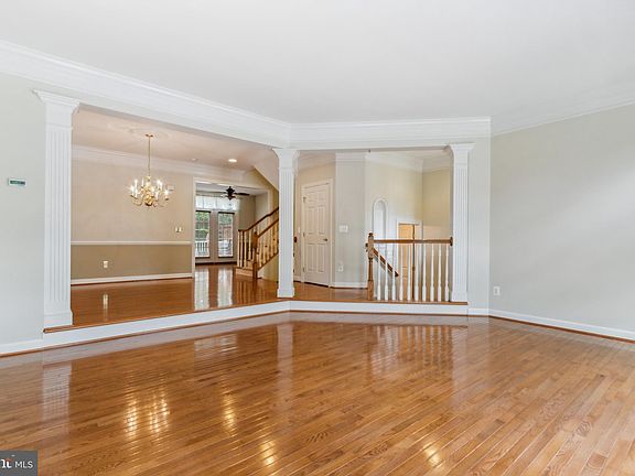 5th image of 9202 Point Replete Dr