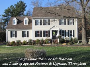 9401 Oak River Dr W, South Chesterfield, VA 23803