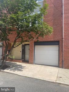 2045 North St, Philadelphia, PA, 19130