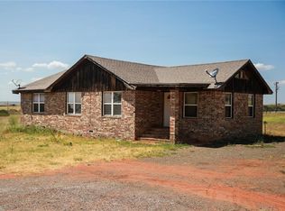11109 N 1930th Rd, Sayre, OK 73662