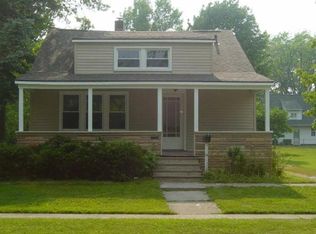 233 S 3rd St, Harbor Beach, MI