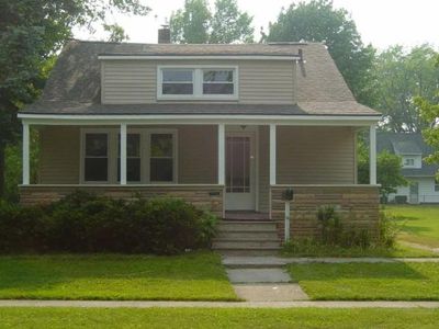 233 S 3rd St, Harbor Beach, MI, 48441